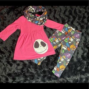 ⚜️2/$20⚜️NIGHTMARE BEFORE XMAS OUTFIT w/ SCARF